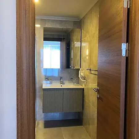 Grand Iska Palace 3*