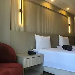 מלון Grand Iska Palace 3*