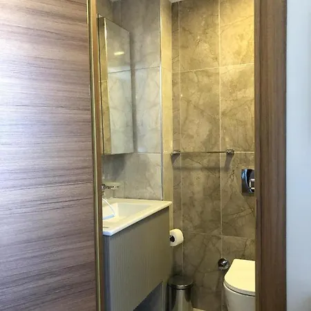 Otel Grand ıska Palace 3*